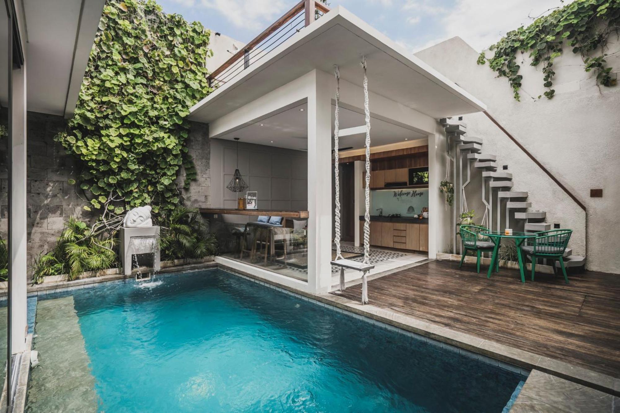 Ayona Villa Seminyak By Ini Vie Hospitality Екстериор снимка
